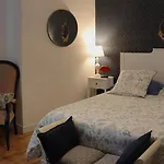 La Cour Des Saligues Bed & Breakfast