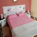 La Cour Des Saligues Bed & Breakfast 3*