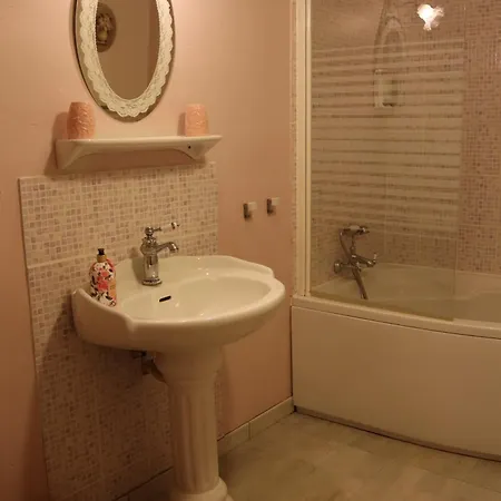 La Cour Des Saligues Bed & Breakfast
