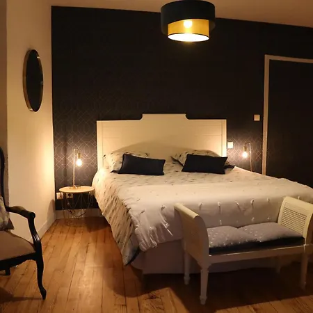 La Cour Des Saligues 3*